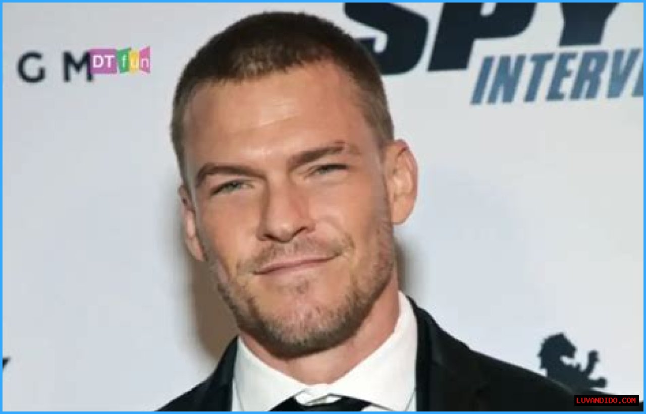 Alan D. Schnitzer Biography, Age, Height, Wife, Net Worth, Family