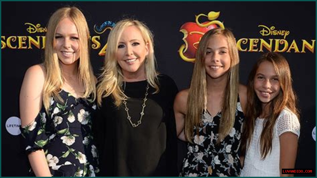 Meet The ‘RHOC’ Star’s 3 Daughters – Hollywood Life